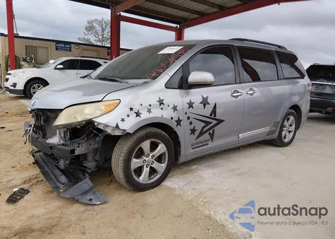 2012 Toyota Sienna Le V6 8 Passenger from USA, damaged, VIN 5TDKK3DC7CS214915